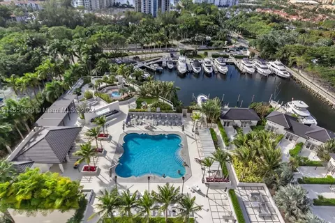 7000 Island Blvd #1607, Aventura, FL 33160