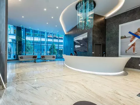 1000 Brickell Plz #2205, Miami, FL 33131