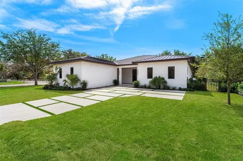 8000 SW 135th St, Pinecrest, FL 33156