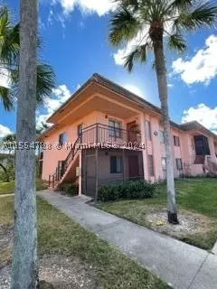 235 Lakeview Dr #201, Weston, FL 33326