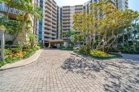 1121 Crandon Blvd #E306, Key Biscayne, FL 33149 photo 44