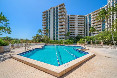 1121 Crandon Blvd #E306, Key Biscayne, FL 33149 photo 32