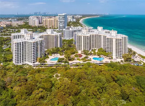 1121 Crandon Blvd #E306, Key Biscayne, FL 33149 photo 49