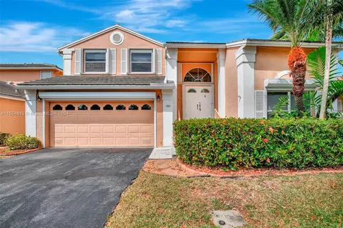 9565 NW 9th Ct, Plantation, FL 33324