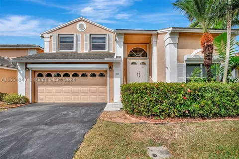 9565 NW 9th Ct, Plantation, FL 33324