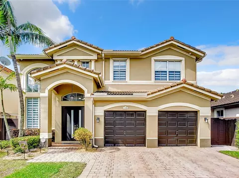 11706 SW 154 Ct, Miami, FL 33196
