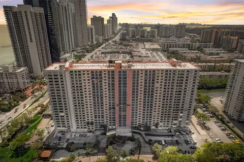 210 174th St #1915, Sunny Isles Beach, FL 33160