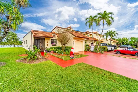 6225 NW 190th Ter #6225, Hialeah, FL 33015