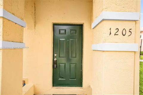 1205 Belmont Ln #1205, North Lauderdale, FL 33068