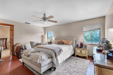Bedroom - 7300 N Augusta Dr, Hialeah, FL 33015 photo 3 of 5