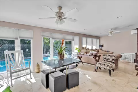Other - 7300 N Augusta Dr, Hialeah, FL 33015 photo 7 of 9