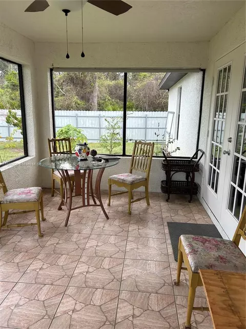 Exterior - 635 Lemans Dr, Sebring, FL 33872 photo 8 of 13