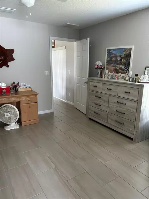 Bedroom - 635 Lemans Dr, Sebring, FL 33872 photo 2 of 2