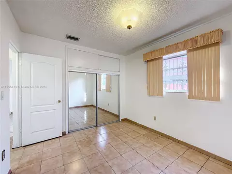 1440 W 3rd Ave, Hialeah, FL 33010 photo 25