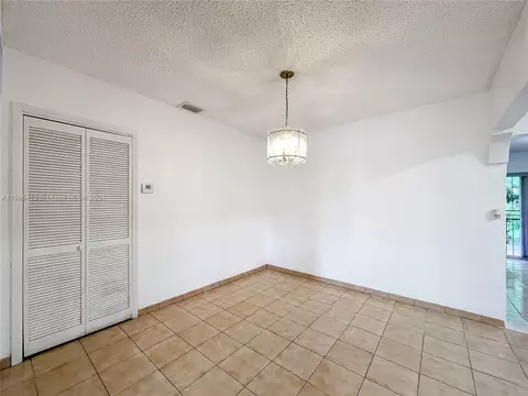 1440 W 3rd Ave, Hialeah, FL 33010 photo 7