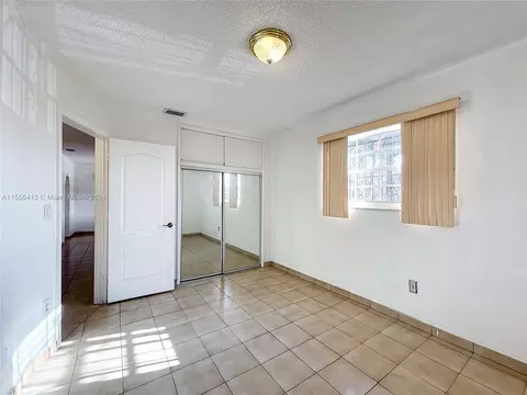 1440 W 3rd Ave, Hialeah, FL 33010 photo 21