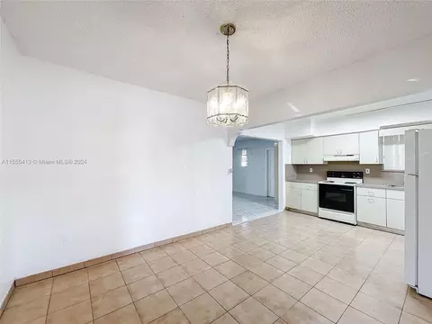 1440 W 3rd Ave, Hialeah, FL 33010 photo 8