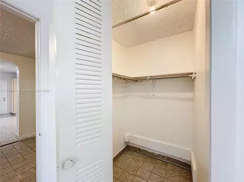 1440 W 3rd Ave, Hialeah, FL 33010 photo 33