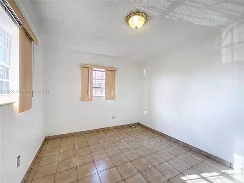 1440 W 3rd Ave, Hialeah, FL 33010 photo 23