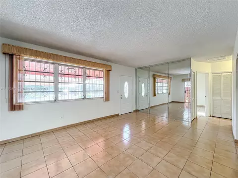 1440 W 3rd Ave, Hialeah, FL 33010 photo 5