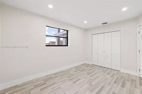Bedroom - 209 SE 9th Ave, Hialeah, FL 33010 photo 1 of 5