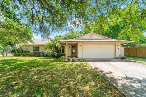 602 SW Mccomb Ave, Port Saint Lucie, FL 34953