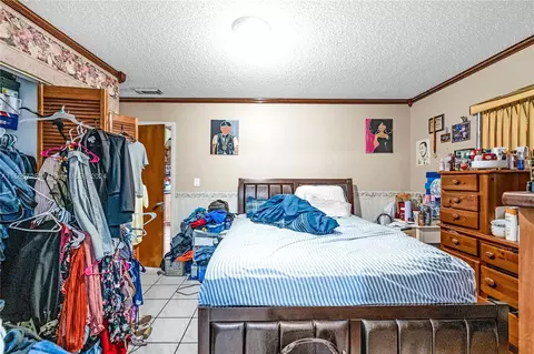 Other - 2439 W 70th St, Hialeah, FL 33016 photo 2 of 7