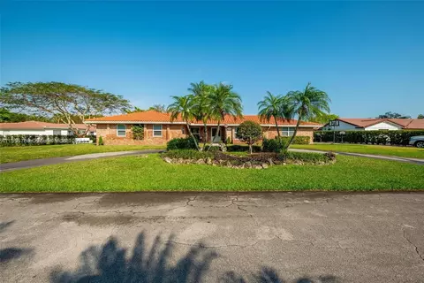 3571 NW 99th Ave, Coral Springs, FL 33065