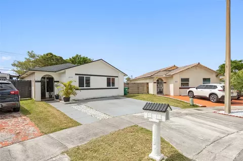 20752 SW 121st Ct, Miami, FL 33177