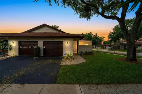 6091 NW 92nd Ave, Tamarac, FL 33321