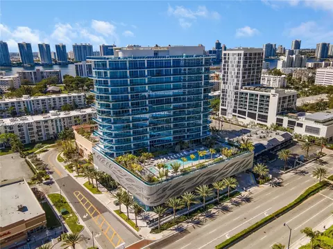 17550 Collins #701, Sunny Isles Beach, FL 33160