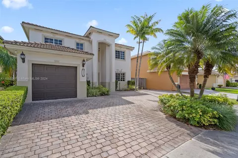 20867 SW 89th Path, Cutler Bay, FL 33189