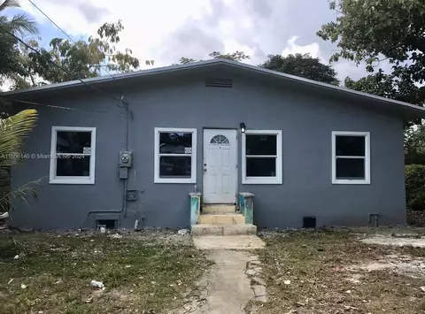 8112 NE 1st Ave, Miami, FL 33138