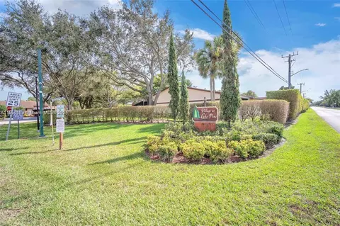 11924 SW 9th Mnr, Davie, FL 33325