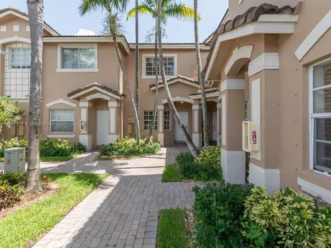 5791 NW 116th Ave #107, Doral, FL 33178