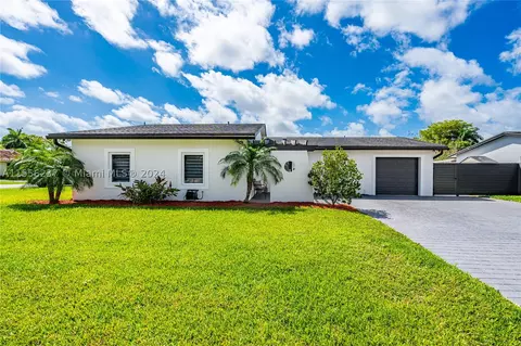 12710 SW 77th St, Miami, FL 33183