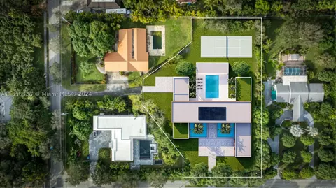 9351 SW 67th Ave, Pinecrest, FL 33156