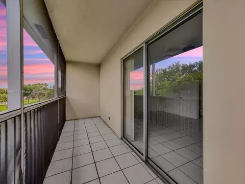 1401 SW 135th Ter #409H, Pembroke Pines, FL 33027