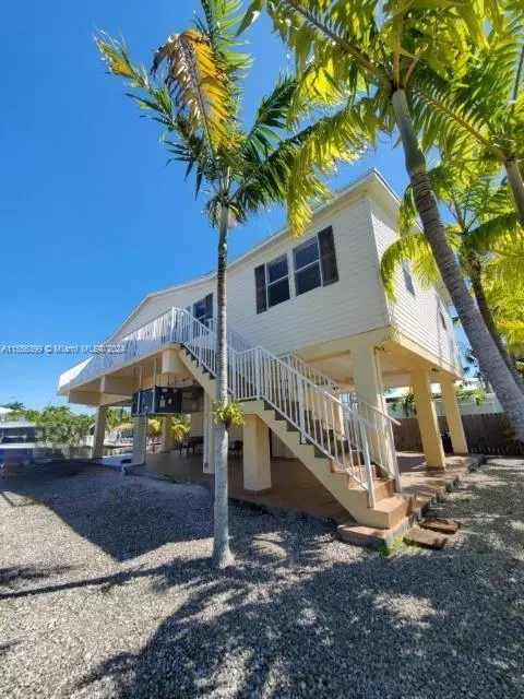 451 Bahia Honda Rd, Key Largo, FL 33037