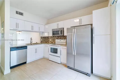 4974 SW 31st Ter #4974, Fort Lauderdale, FL 33312