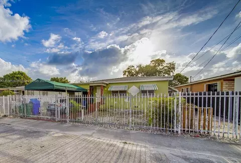 1031 NW 29th Ave, Miami, FL 33125