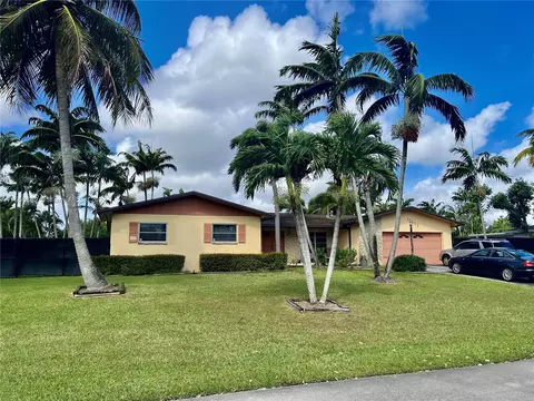 Undisclosed, Miami, FL 33176
