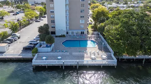 1455 N Treasure Dr #2P, North Bay Village, FL 33141