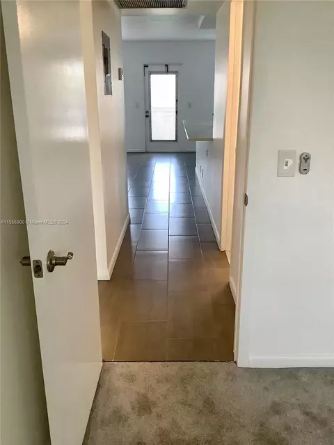 Entry Way - 184 Brighton E #184, Boca Raton, FL 33434 photo 2 of 3
