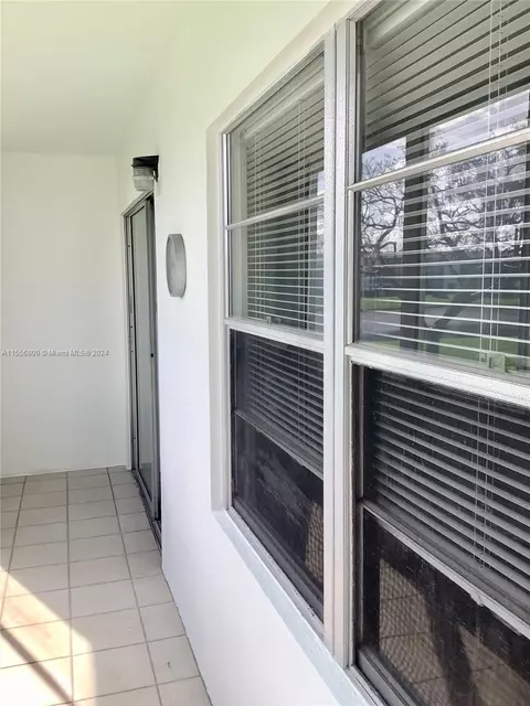 Exterior - 184 Brighton E #184, Boca Raton, FL 33434 photo 2 of 11