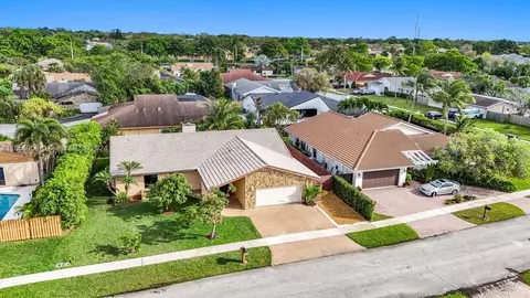 7950 NW 90th Ave, Tamarac, FL 33321