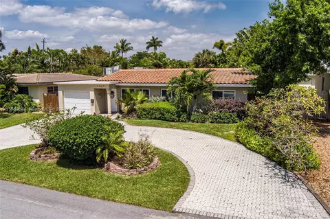 2043 NE 29th St, Fort Lauderdale, FL 33306