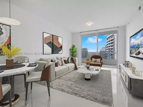 1080 Brickell Ave #3707, Miami, FL 33131