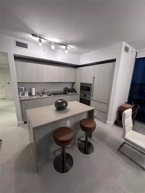 4111 S Ocean Dr #2602, Hollywood, FL 33019