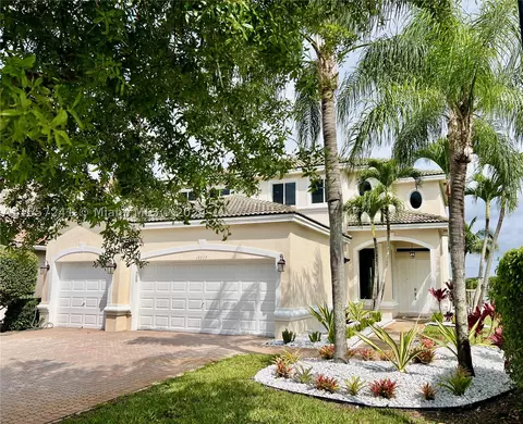 19307 SW 65th St, Fort Lauderdale, FL 33332